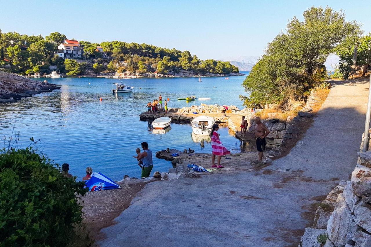 Apartments By The Sea Basina, Hvar - 11817 Vrbanj Ngoại thất bức ảnh