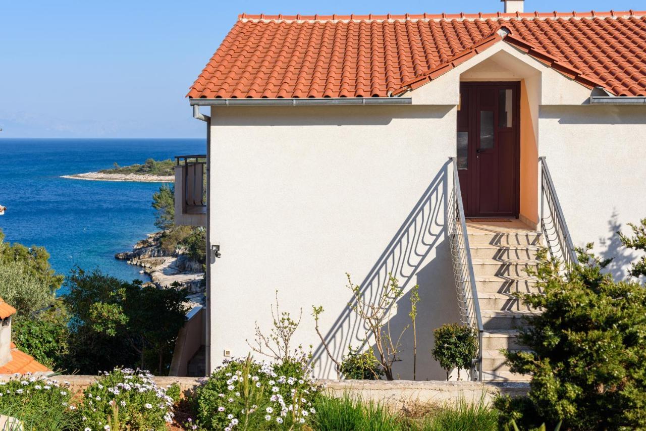 Apartments By The Sea Basina, Hvar - 11817 Vrbanj Ngoại thất bức ảnh