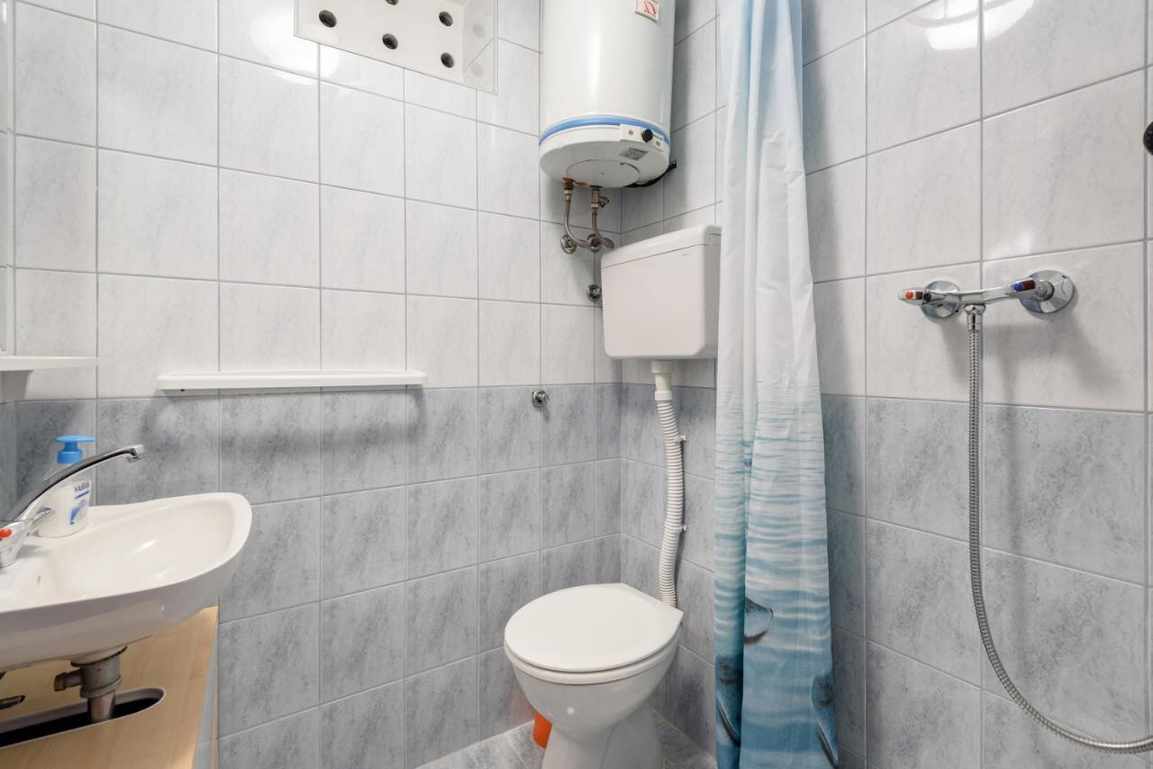 Apartments By The Sea Basina, Hvar - 11817 Vrbanj Ngoại thất bức ảnh