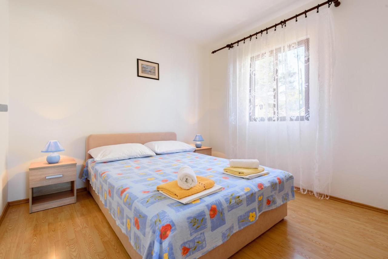 Apartments By The Sea Basina, Hvar - 11817 Vrbanj Ngoại thất bức ảnh